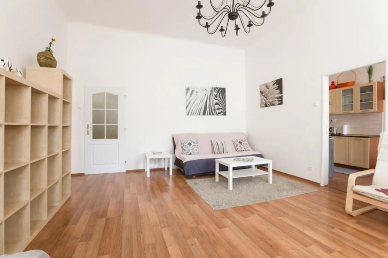 Apartment Spalena 15